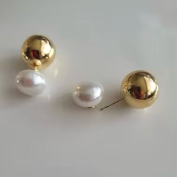 New Pearl Gold Plated Earrings - Picture 6 of 6